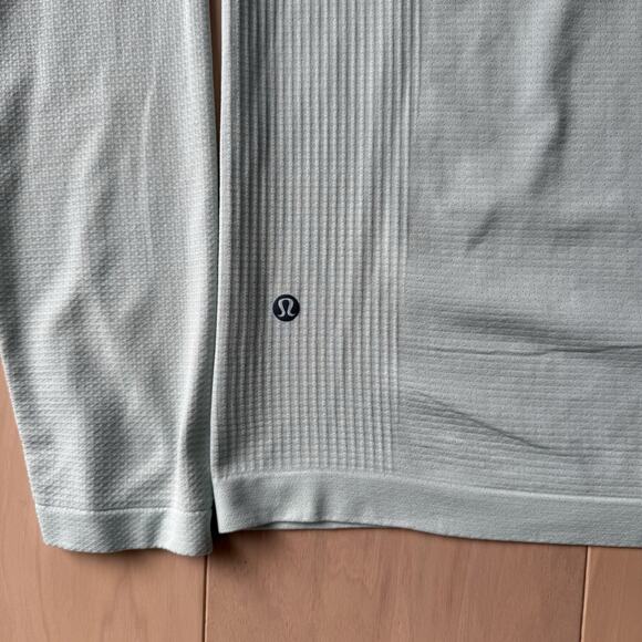 Lululemon Metal Vent Tech Pullover L Light Green Utility Athleisure Workout - Picture 10 of 11